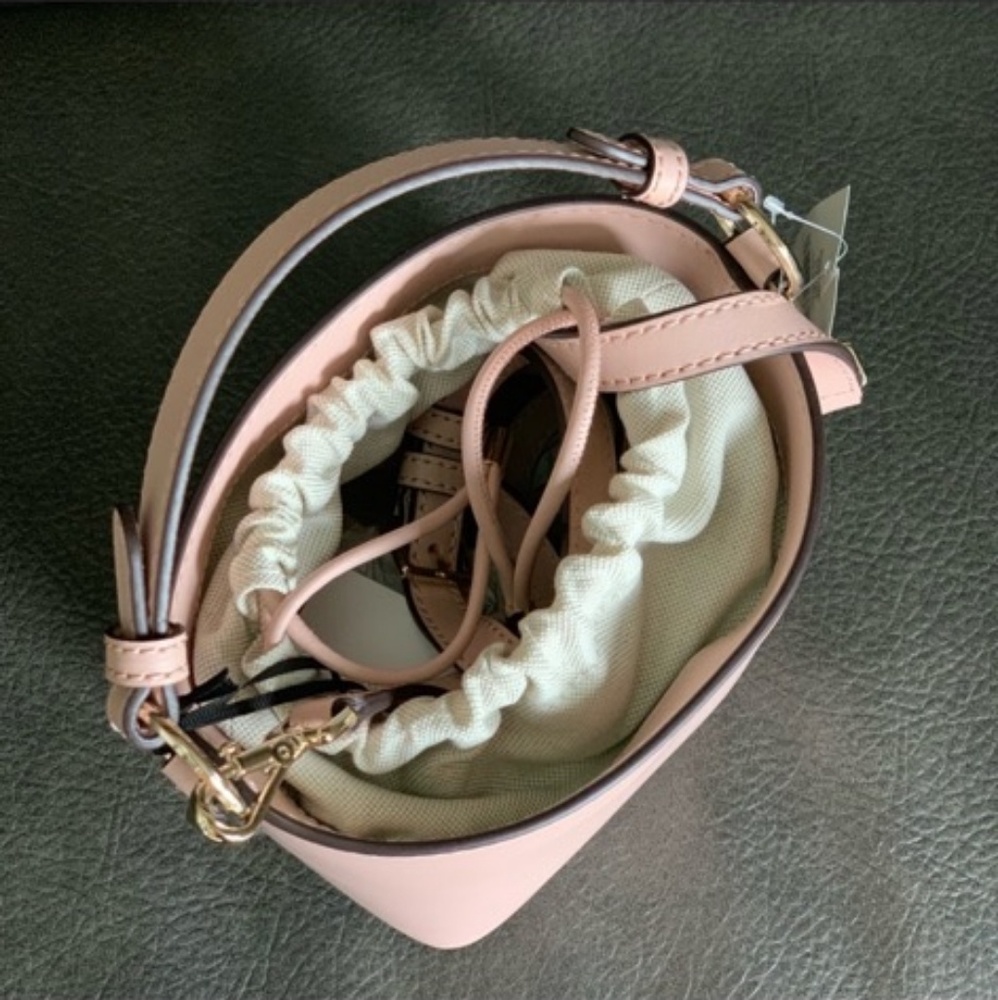 Kate Spade Flamingo Pippa Bucket Bag - Picture 7 of 8
